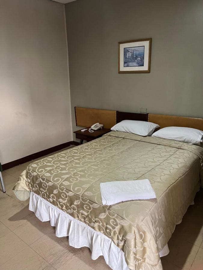 Hotel Rizzo Guayaquil Exterior foto